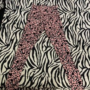 cheeta print leggings